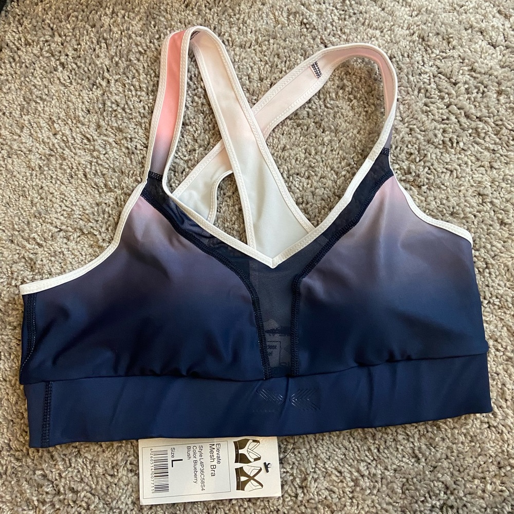 COPY - Women’s Swedish fall sport bra